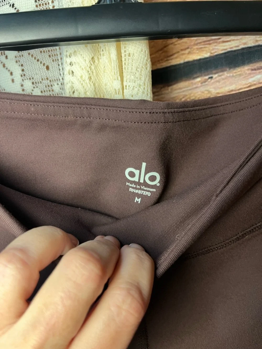 ALO Yoga Chocolate Brown High-Rise Moto Leggings (239)